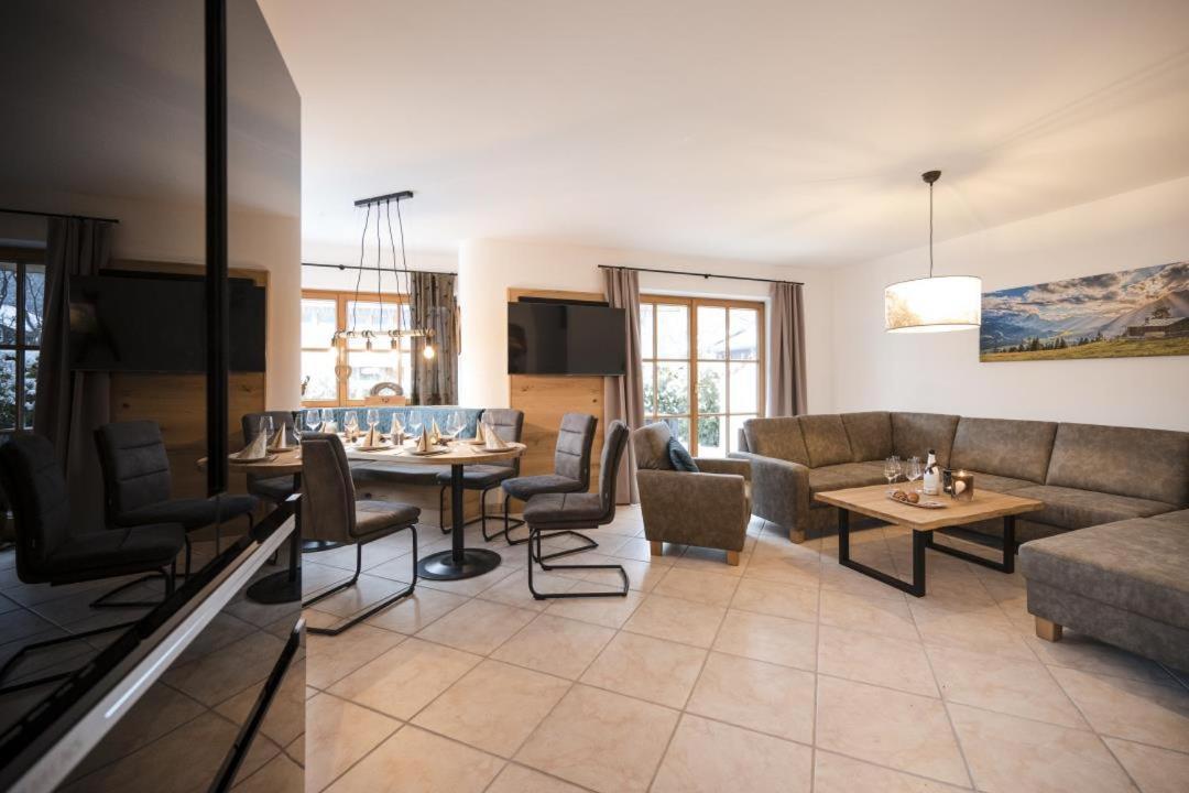Ferienhaus Die 12 Mit 4 Schlafzimmern In Garmisch Exterior photo